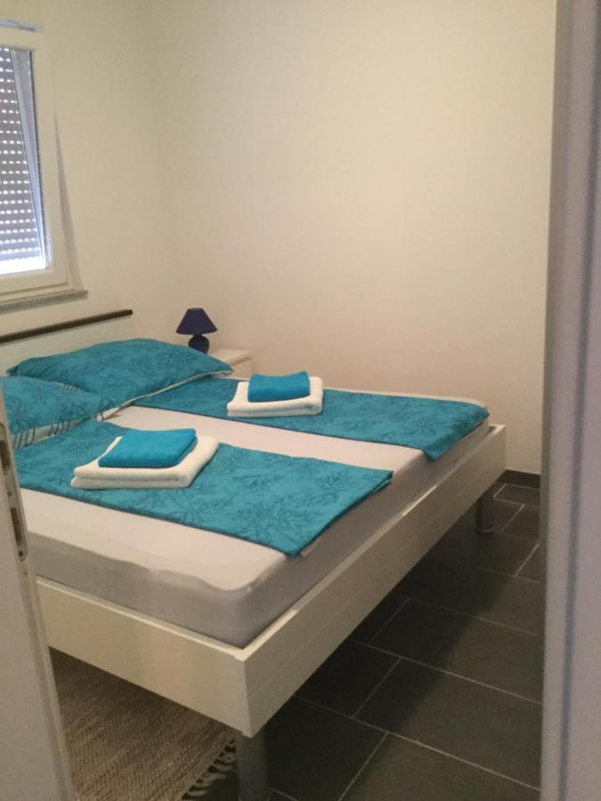 Apartment Matic Vrsi Buitenkant foto